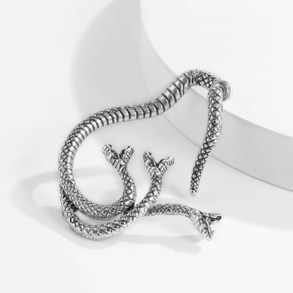 Triple Headed Snake Ear Cuff, Snake Ear Wrap - Picture 3 of 5